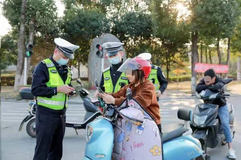 今起長沙交警嚴管電動自行車這些違法146個天眼點位公佈