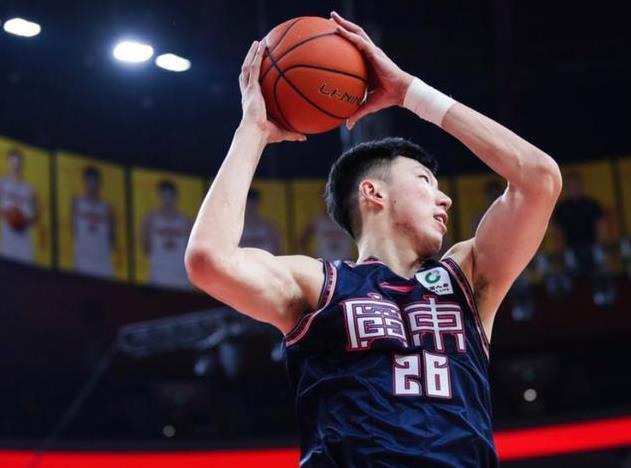 朱芳雨回应周琦续约问题,辽宁队可能涉及违规接触球员