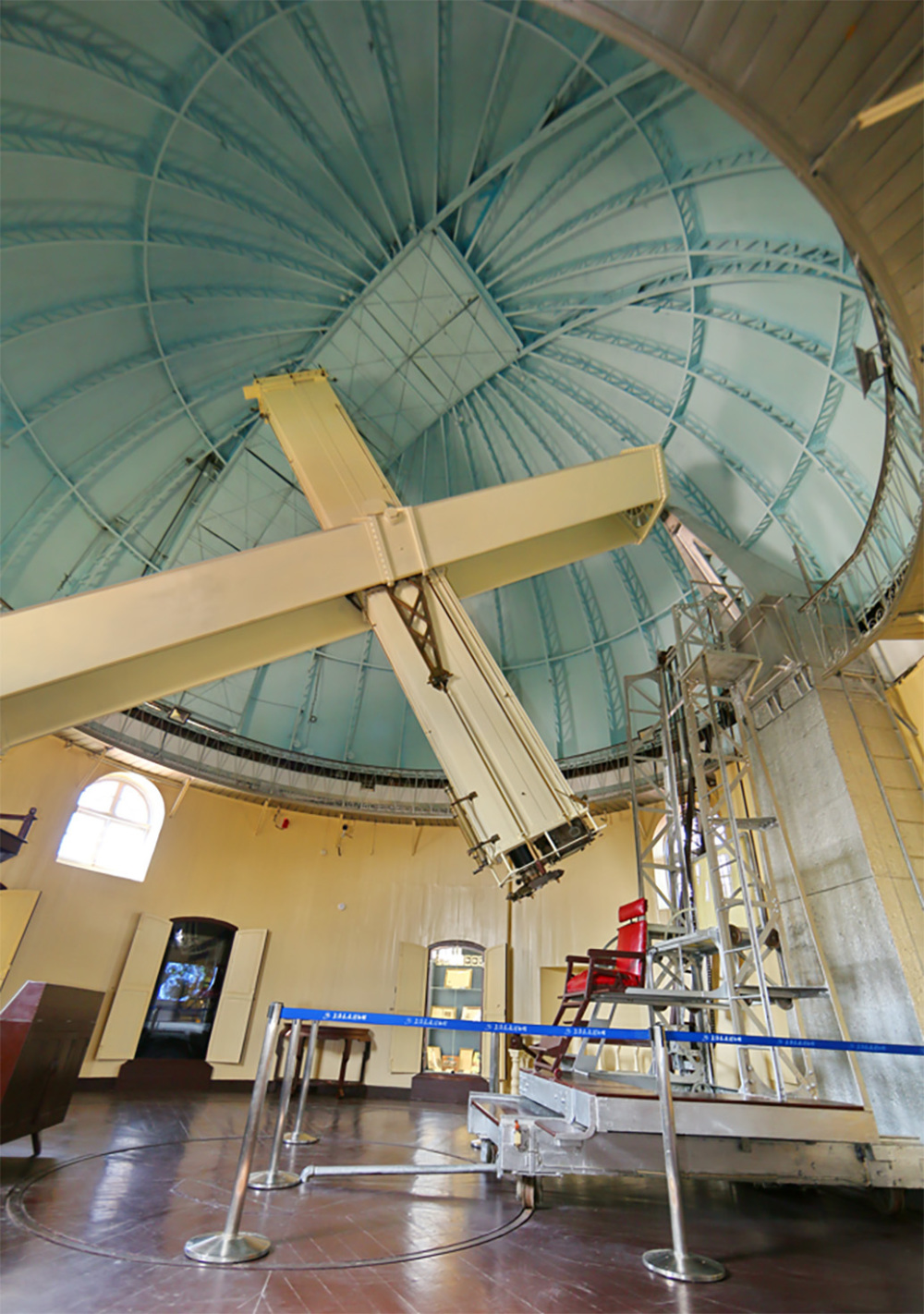 图说|上海天文博物馆试开放:"百年老镜"再度"披挂上阵"_腾讯新闻