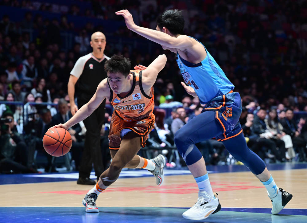 篮球——cba全明星赛:南区明星队获胜(2)