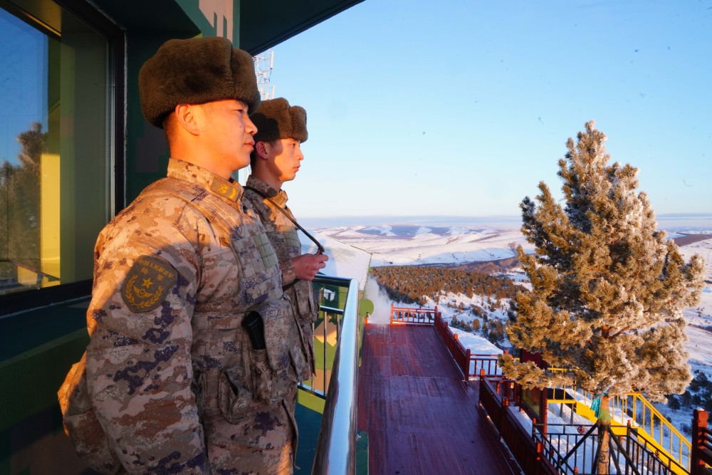 新春走基层|"祖国,我为你放哨站岗"——陆军某旅三角山边防连见闻