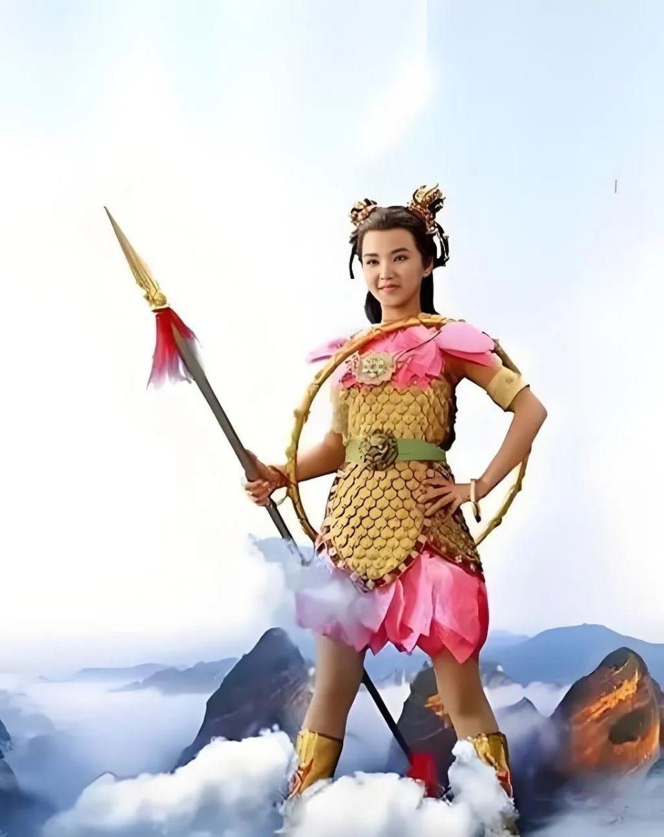 托塔天王姓李，为何他的长子叫金吒、次子叫木吒，三子却叫哪吒？_腾讯新闻