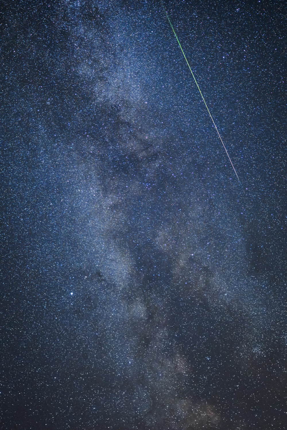 流星雨今晚图片