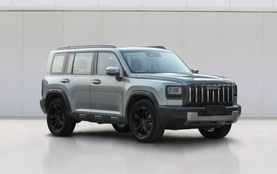 燃油新车抢先看:北京212复兴,猛龙有了燃油版,新瑞虎8打擂全新cs75