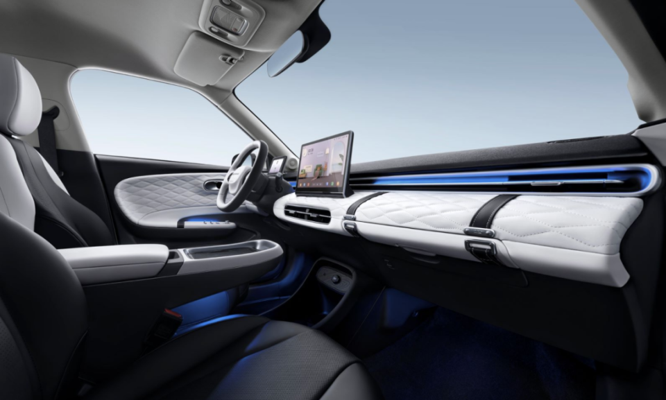 国民车不将就纳米01是显眼包也是下一个爆款车