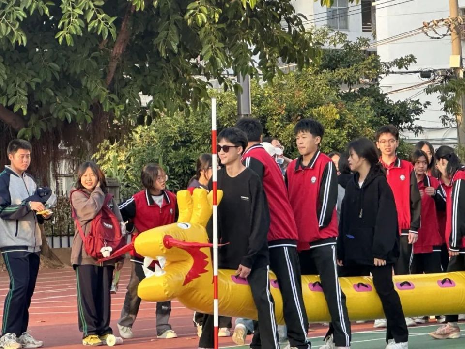 899号更多详情*本文为广告推广,文中所述内容由莆田培英高级中学提供