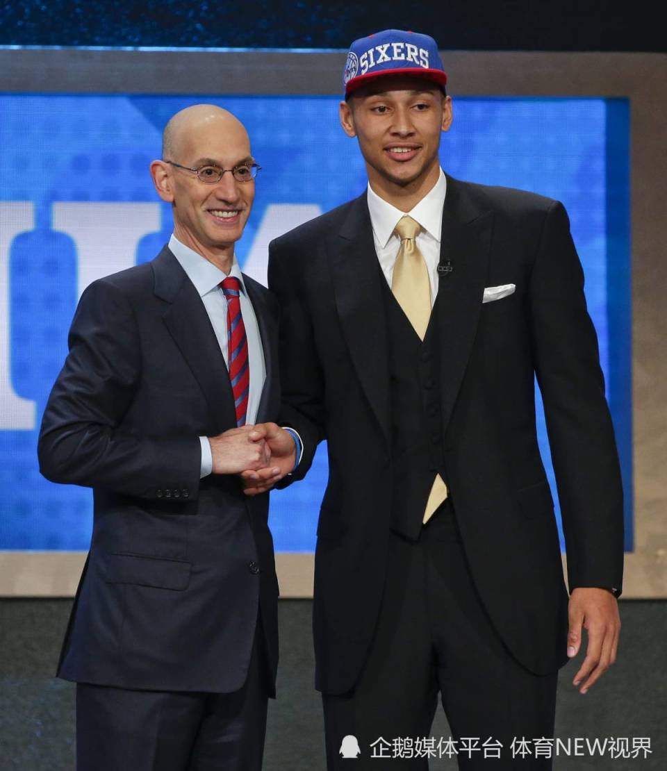 不会投篮还整天心伤的西蒙斯,再选秀一次还会是状元吗?