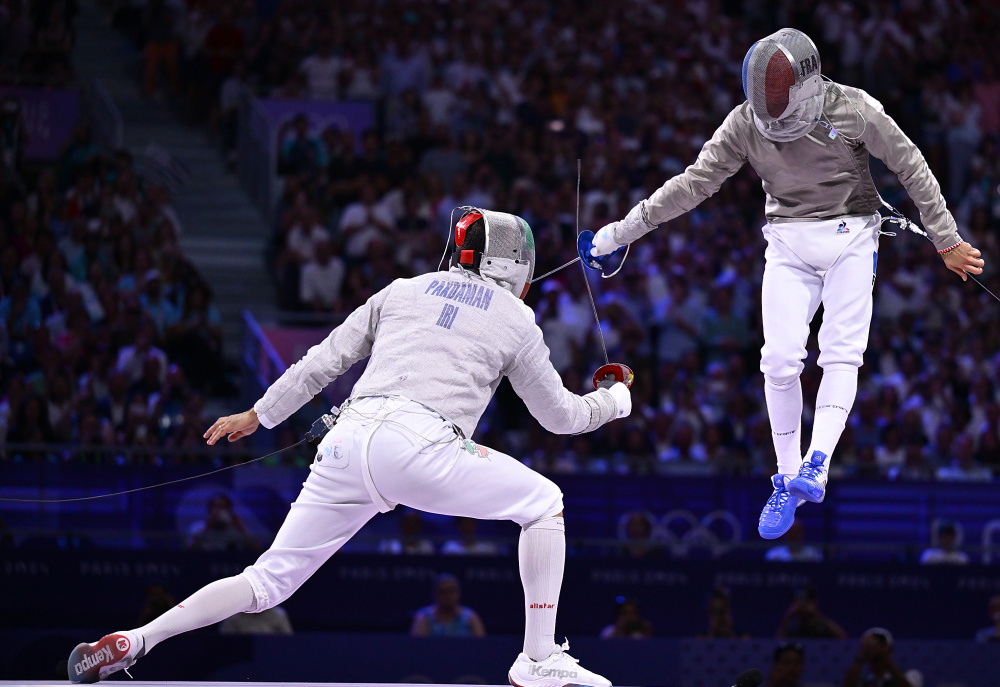 巴黎奥运会丨击剑——男子团体佩剑铜牌赛:法国队胜伊朗队