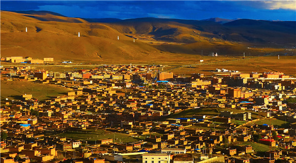 七夕会旅游去世界高城理塘