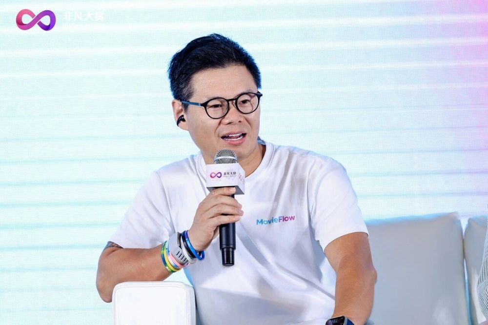 剧组从 200 人砍到 20 人：AI 视频消灭“抽卡”之后，最贵的岗位浮出水面 · 原文图片 2