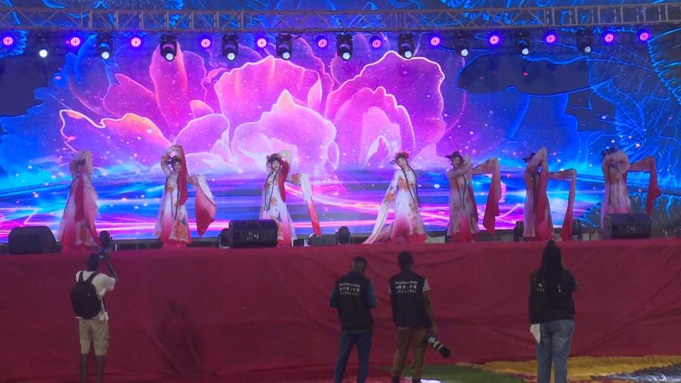 加纳总统：加中友谊深厚持久_腾讯新闻