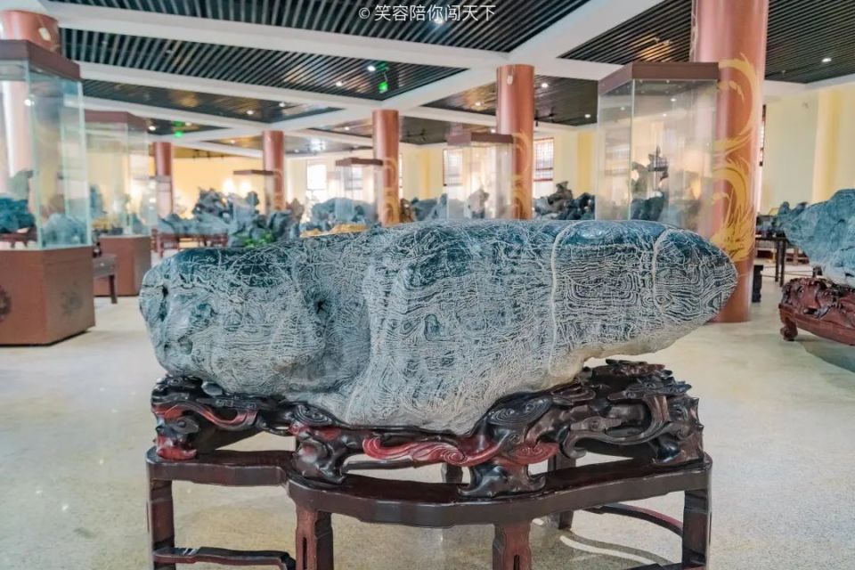 春游江淮丨"灵璧一石天下奇,声如青铜色碧玉",春游宿州灵璧奇石文化园