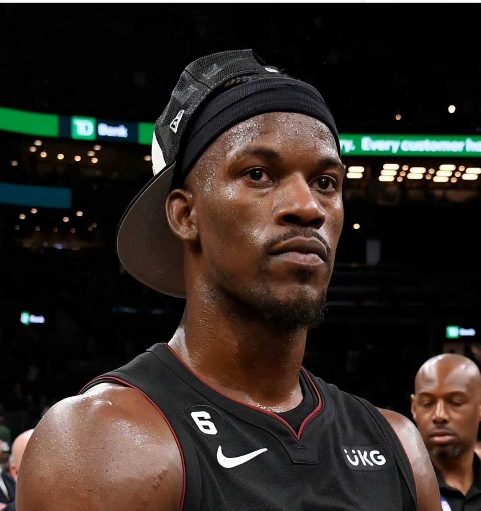 巴特勒吐槽油价太贵:给我的布加迪加满油要145美元 这简直是抢劫!