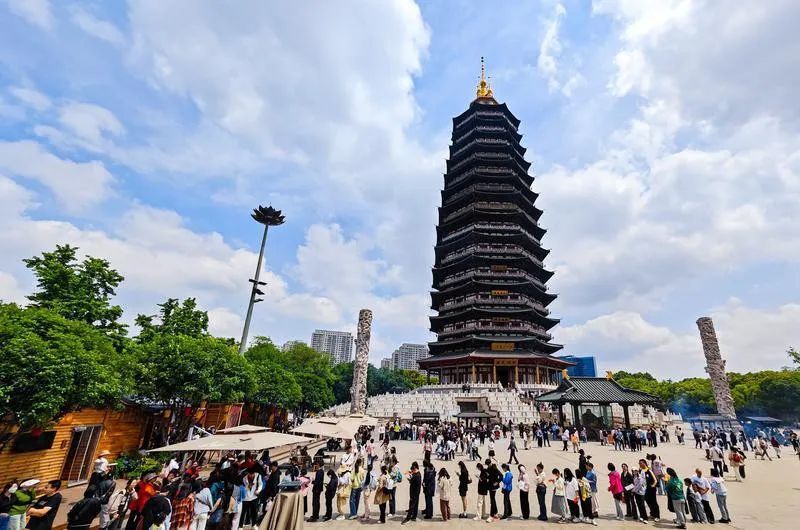 妙联佛教文化博物馆天宁宝塔与常州笔魂文笔塔,推出2024双塔生活