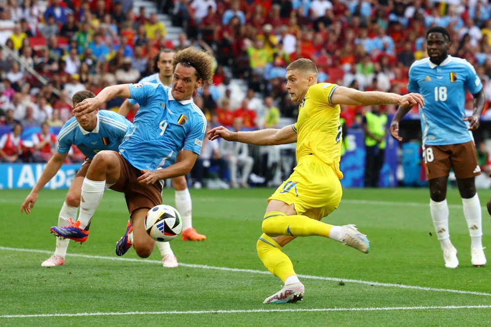 6次射门无一射正,西甲金靴多夫比克欧洲杯零进球出局