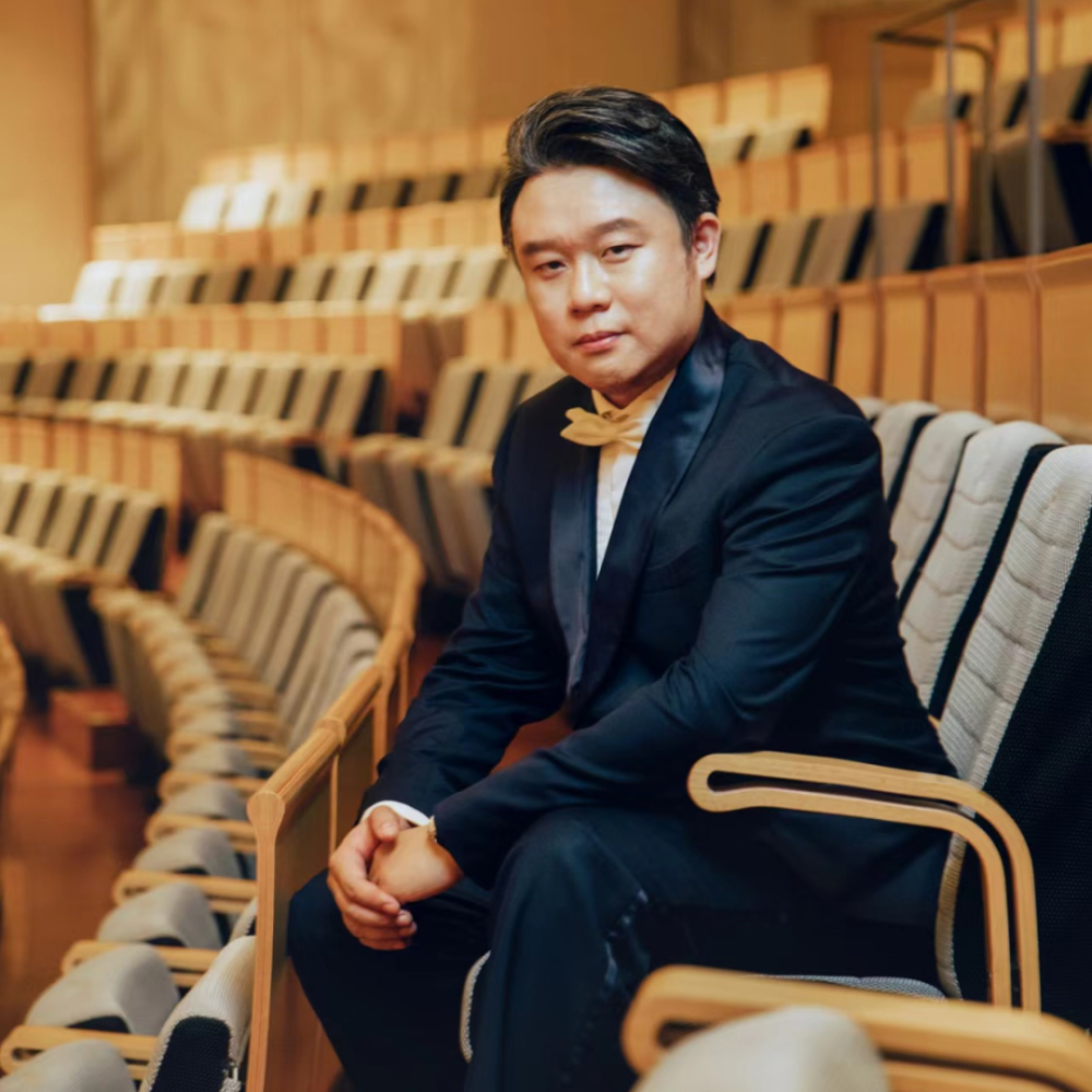 表演嘉宾:佟子杨(国家大剧院合唱团男中音副声部长)王志华(国家大剧院