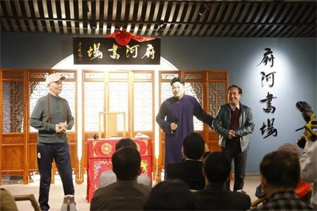 家门口的新医院、社区里的“评书场”……金牛幸福美好生活场景又上新_腾讯新闻