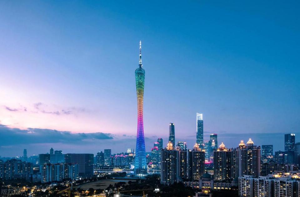 广州房价六连跌，广州天河房价跌至6万一平，广州楼市6月分析_腾讯新闻