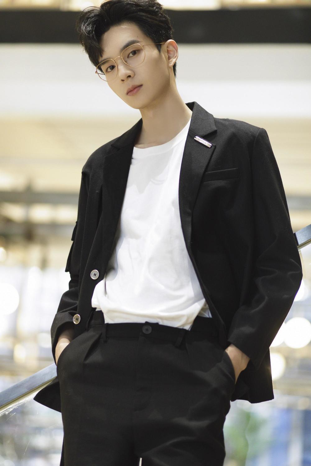 孙灿新剧重紫正在热播尽显呆萌仙界男友魅力