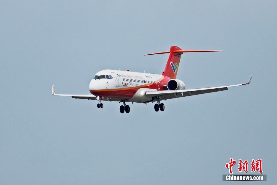 国产商用飞机完成首次加注可持续航空燃料(saf)演示飞行