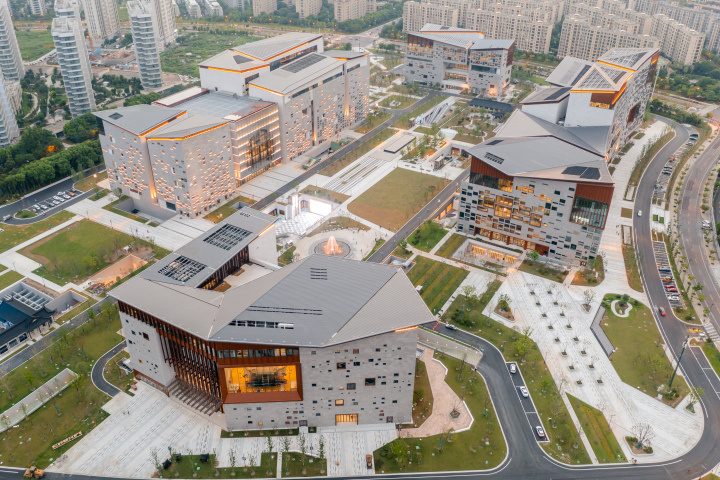 杭州市西湖区之江板块,集结了浙江图书馆之江馆,浙江省博物馆之江馆