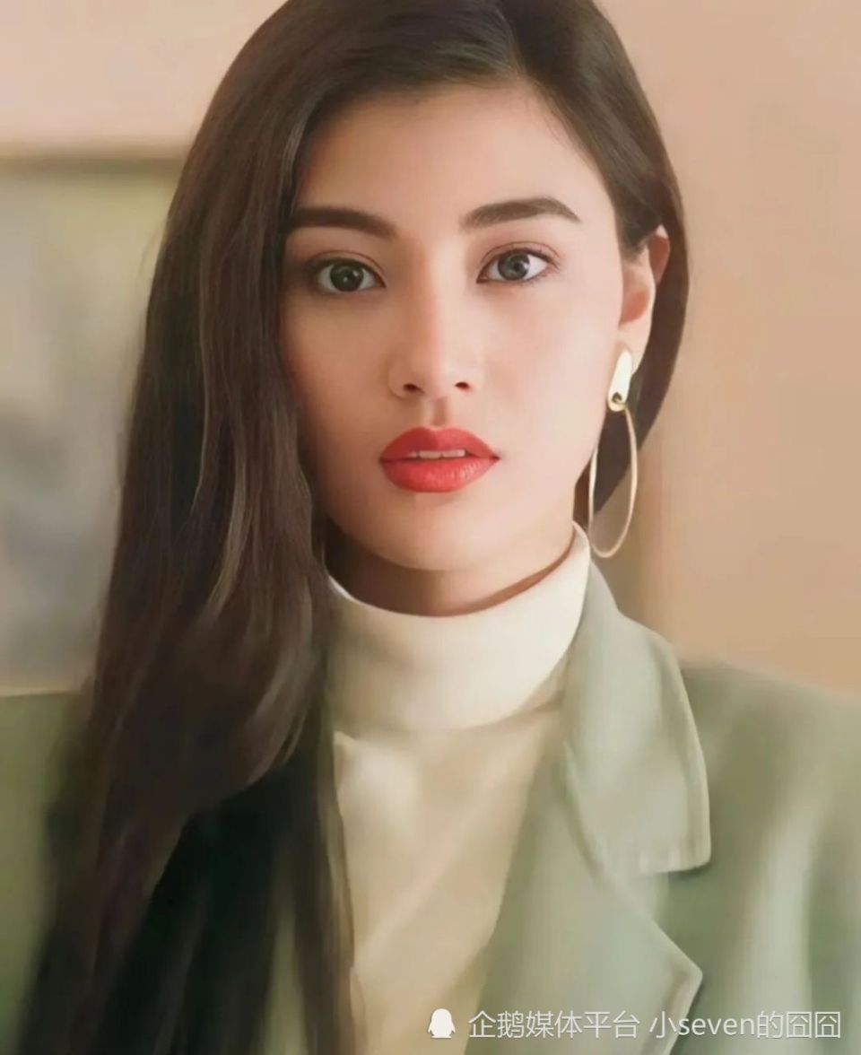 李嘉欣 