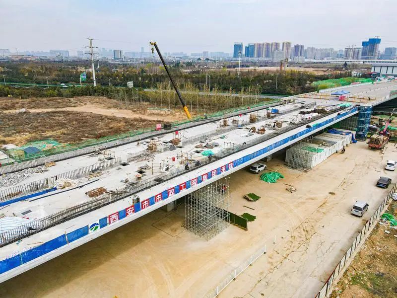 事关西安-咸阳一体化:多条互联互通公路,今年建成通车!_腾讯新闻