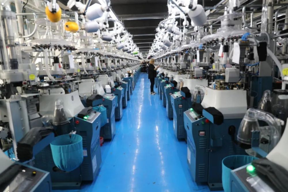 吉林辽源东北袜业园产销两旺 开机率 发货量 袜机增量创历史新高_腾讯