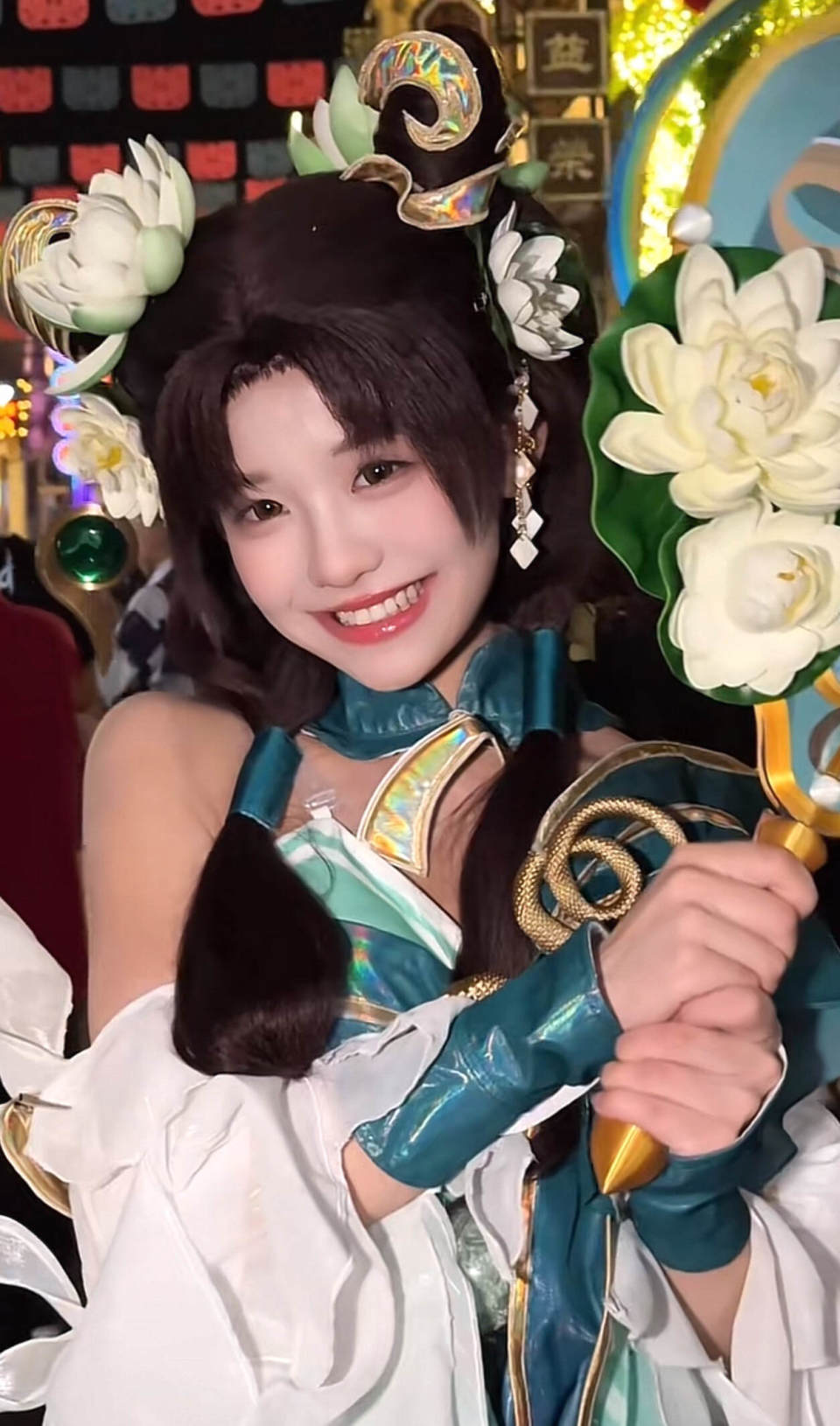 又一个神级cos！夏不萌cos小乔超还原，bgm配的恰到好处_腾讯新闻