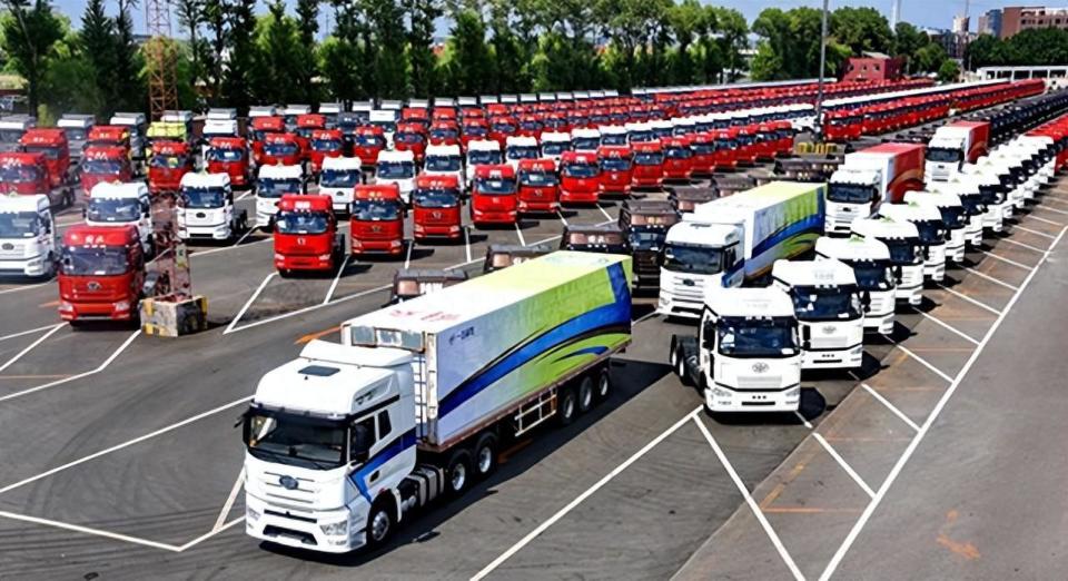 【汽车人】6月商用车巿场:产销双降