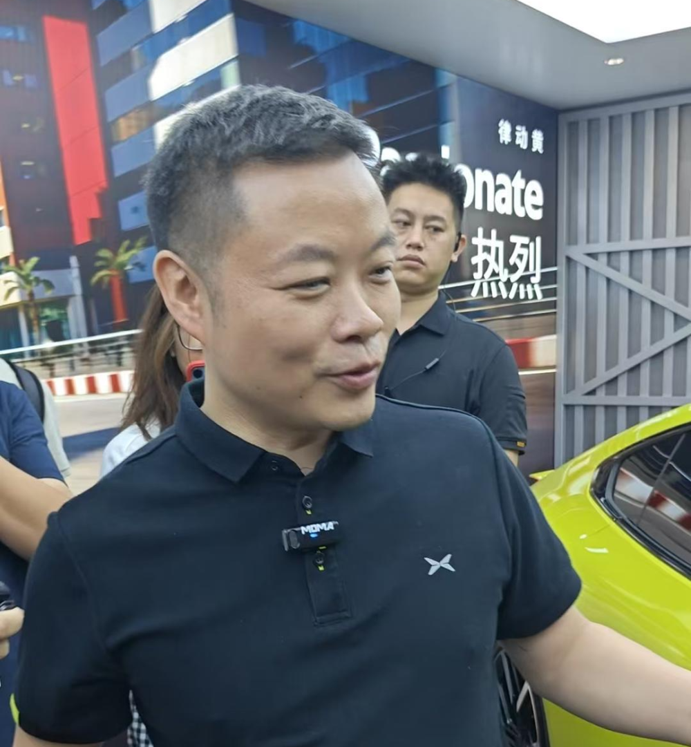 小鹏汽车何小鹏：全新P7定价低了，汽车行业竞争可能才刚刚开始-腾讯新闻