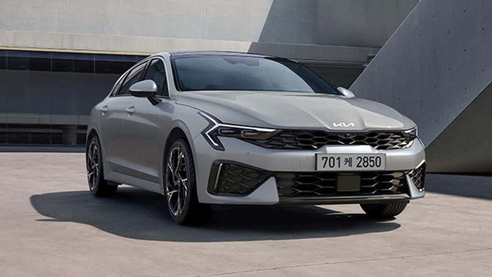 起售价约15万元 2025款起亚k5官图海外发布_腾讯新闻