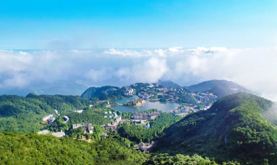 云中湖 湖北九宫山风景区供图星空下的露营 湖北九宫山风景区供图铜鼓