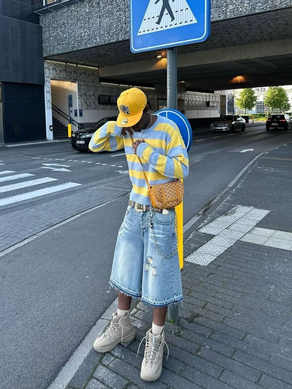 「七分裤」彻底疯狂,kanye,carti 再次引领趋势