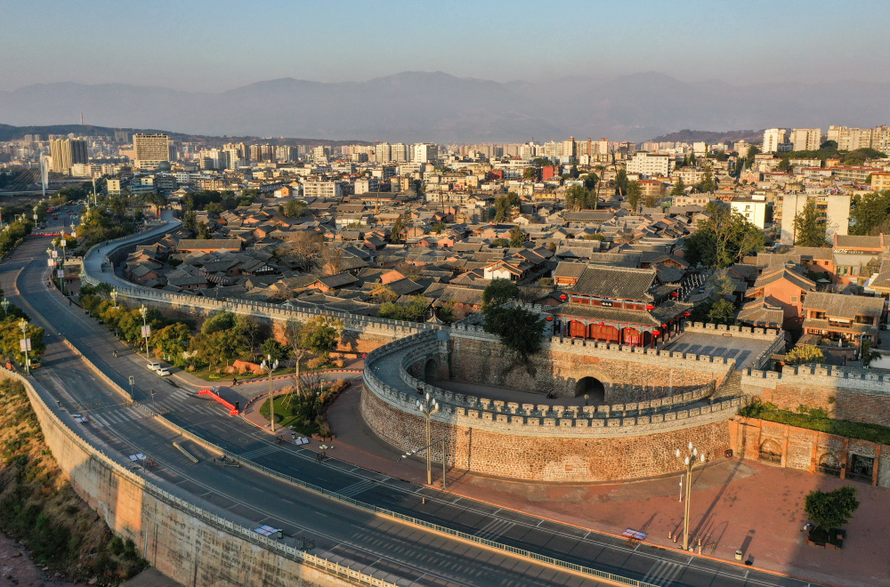 四川西昌建昌古城:百年古城焕新生_腾讯新闻