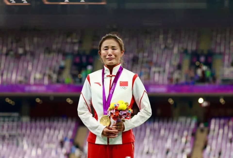 切阳什姐,刘虹,吕秀芝女子20公里竞走金,银,铜牌的递补获得2012年伦敦