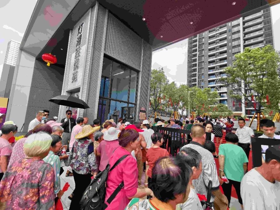 【图集】佛山：首期回迁区交付，千灯湖首个旧改项目迎来新进展_腾讯新闻