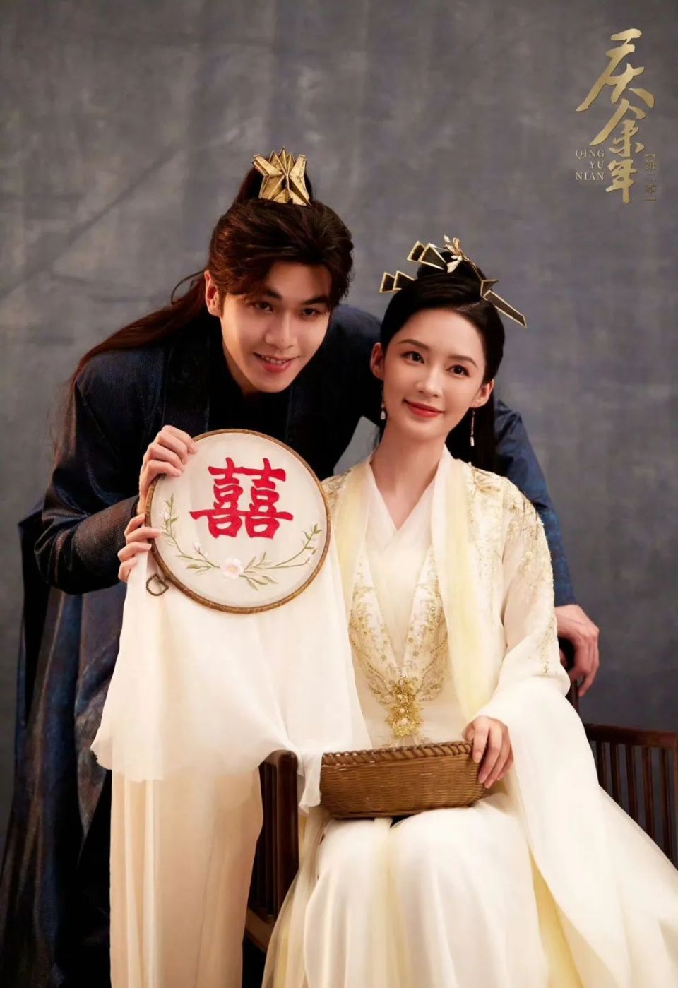 "孙雨彤表示,在台湾的捷运(地铁)上,有很多年轻人拿着手机追看