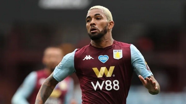 全市场:道格拉斯-路易斯被推荐给尤文,维拉愿意出售