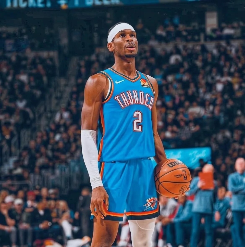 2场40罚！亚历山大吹起“复古风” 一人凭1件事或终结小球时代