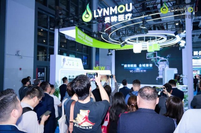 国产胃镜都有什么品牌灵眸医疗于CMEF2026发布业界首款大钳道光学放大胃镜EG-12ZT，构建“诊治一镜”新范式_https://www.jmylbn.com_新闻资讯_第1张