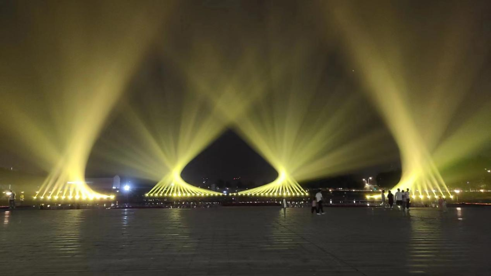 浑南中央公园炫彩音乐喷泉14日震撼再启