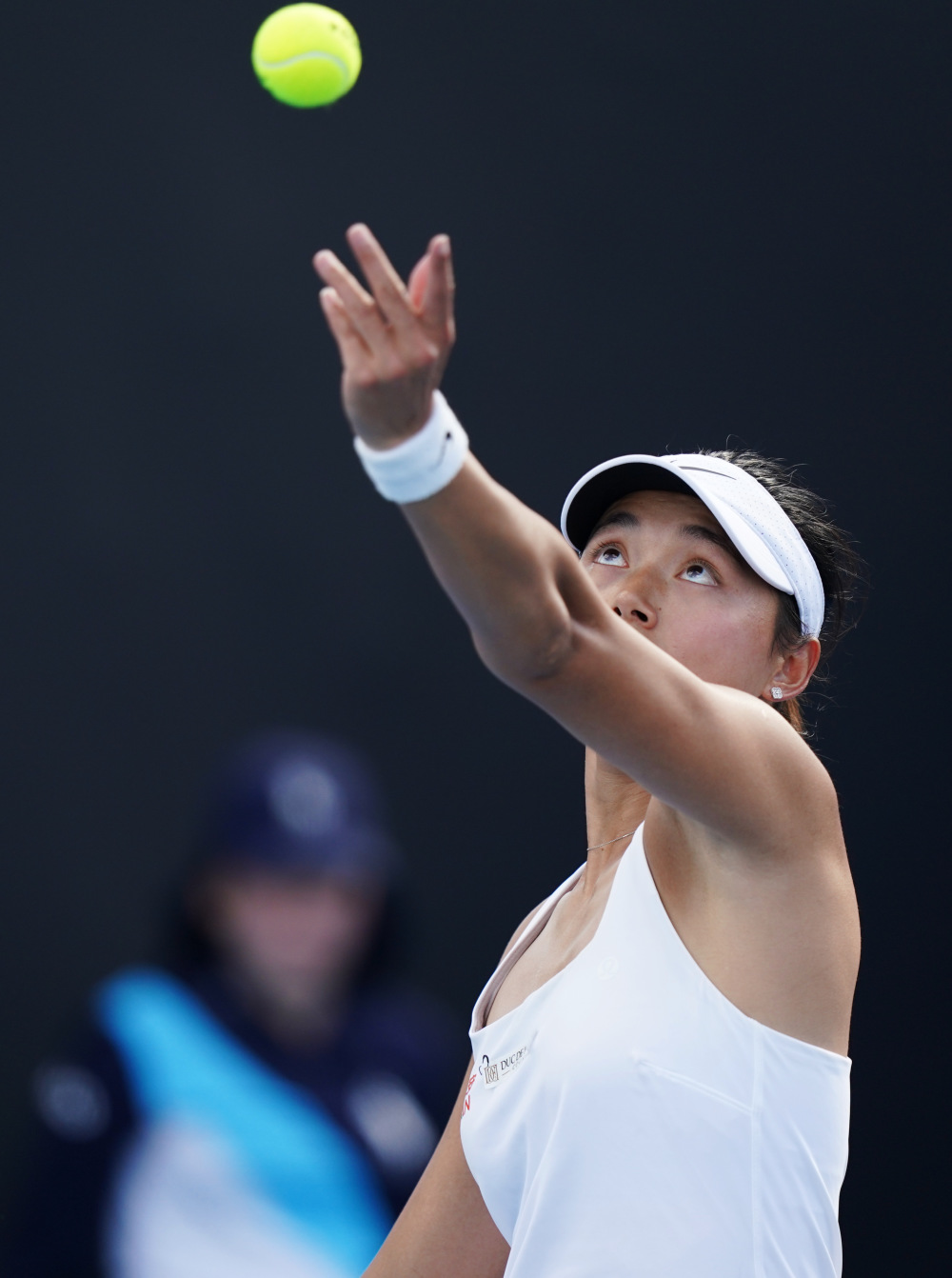 网球——澳网:王雅繁晋级