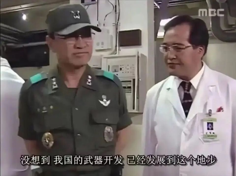 外面以一杀六的丧彪，在家只能表演拉花_腾讯新闻