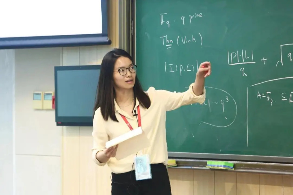 5月22日！中国数学家王虹将担任法国高等