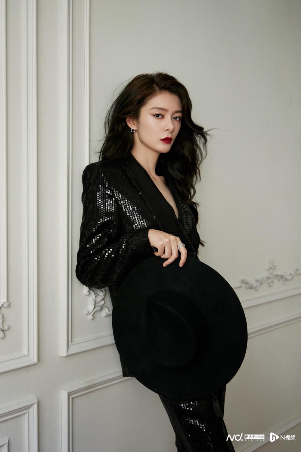 出演"打女""产妈"引热议,傅菁:打破观众对我的固有印象_腾讯新闻