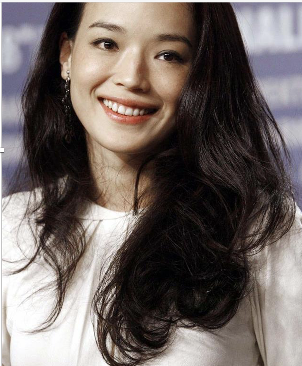 47岁舒淇:从「脱星」到红毯女王,她的松弛感治好了我的容貌焦虑