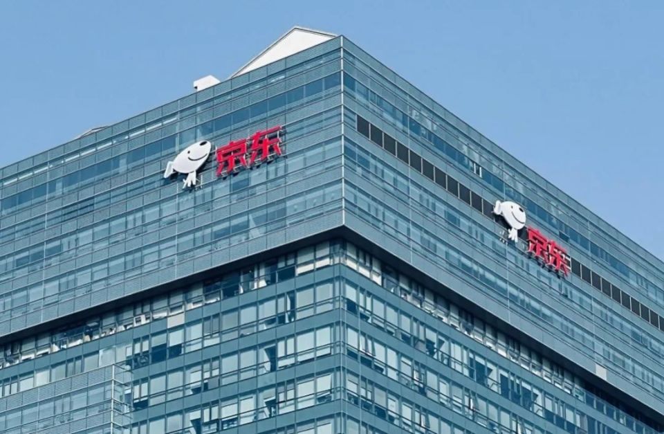 作者:飞碟瓜来源:投资家(id:touzijias)"未来电动汽车根本不需要4s店