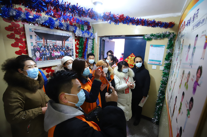 玉桥街道邀请专家学者“把脉”基层治理，打造新时代楼门文化高质量发展典范_腾讯新闻