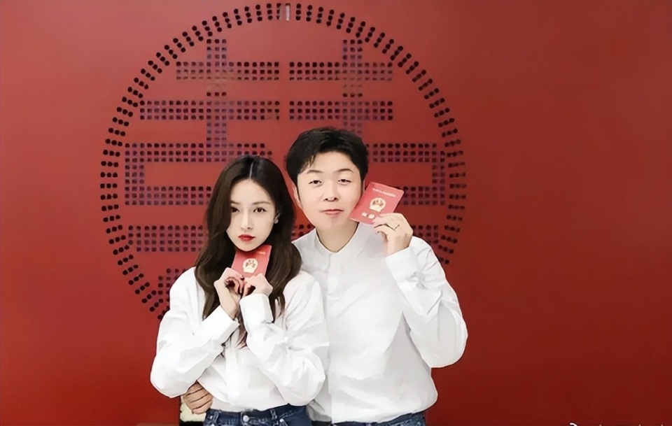 吴昕郑凯地下恋四年,粉丝喊着官宣_腾讯新闻